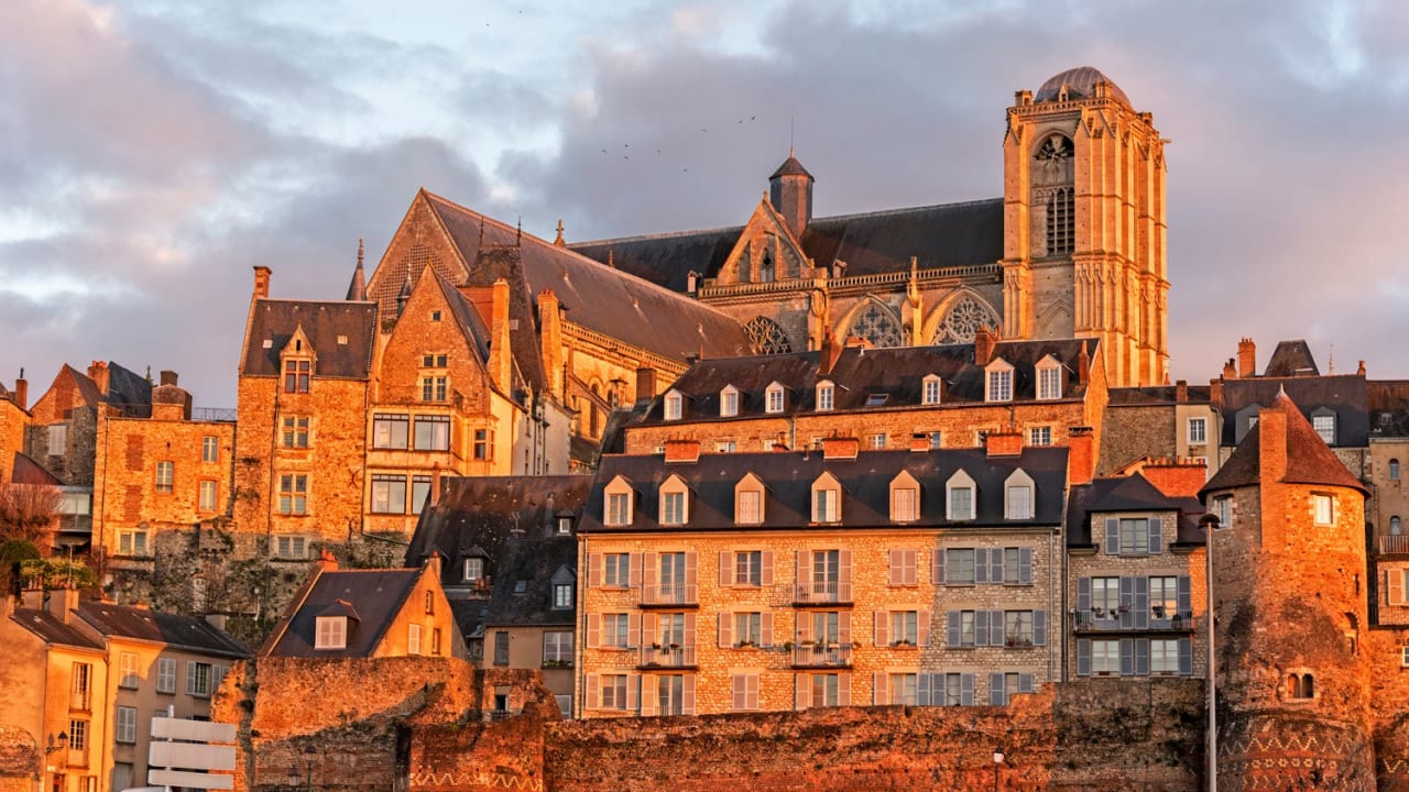 Immobilier au Mans : stabilité des prix et légère hausse des loyers en novembre 2025