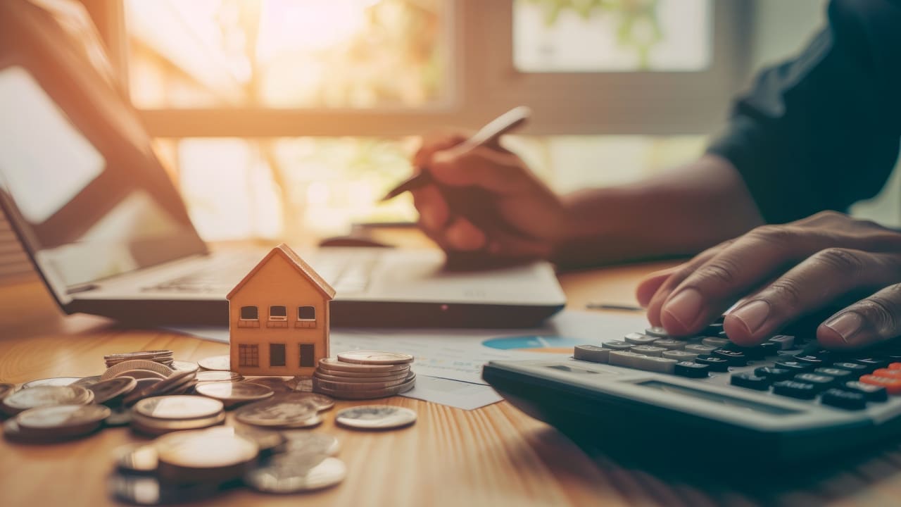 Encadrement des loyers : le ministre du Logement lance une concertation avec des élus