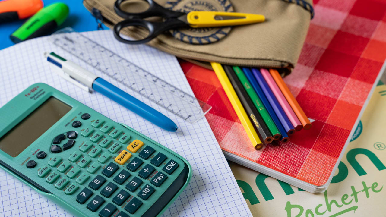 Allocation de rentrée scolaire : ce qui pourrait changer pour le montant de l'aide versée par la CAF en 2027