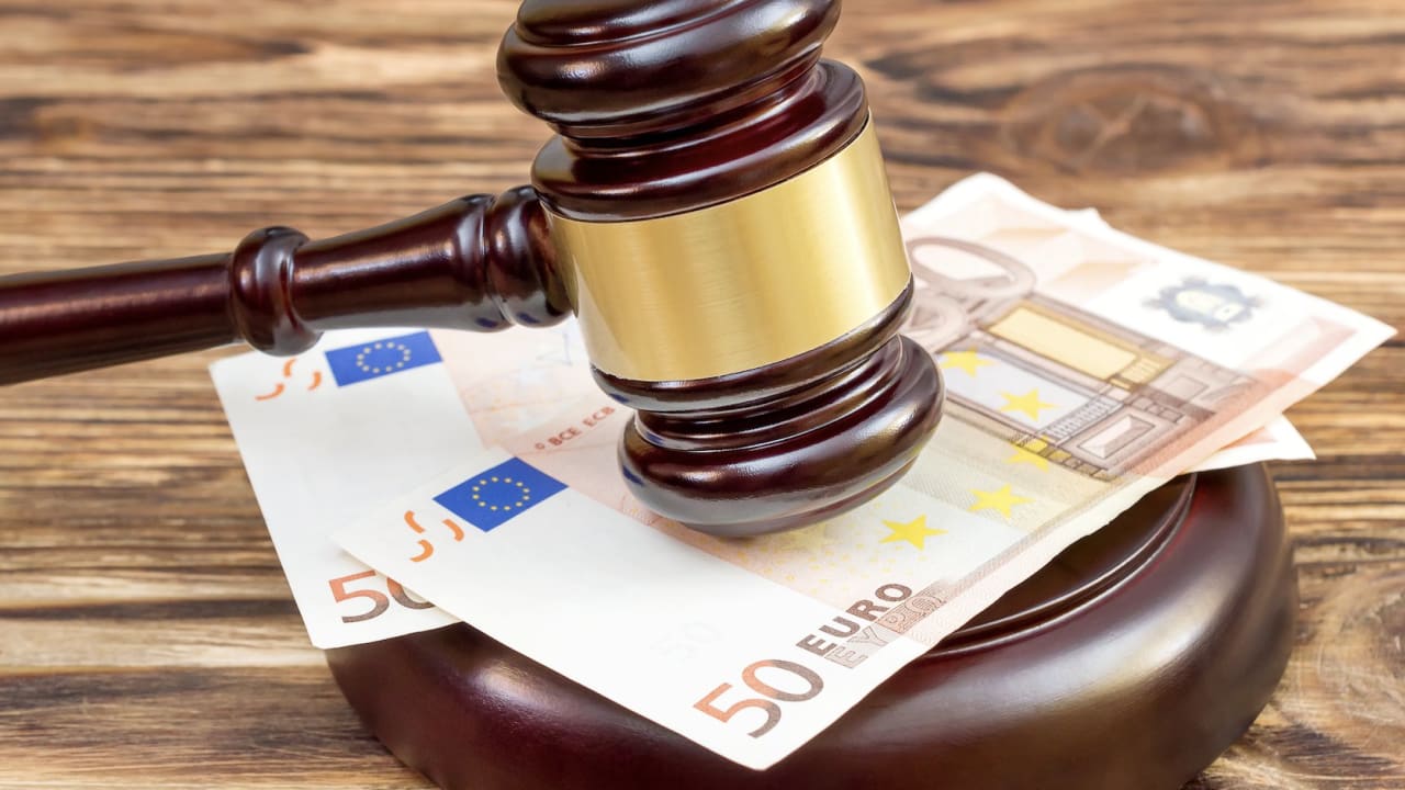 L'AMF sanctionne Novaxia : 1,4 million d'euros d'amendes requises la société d'investissement et son fondateur