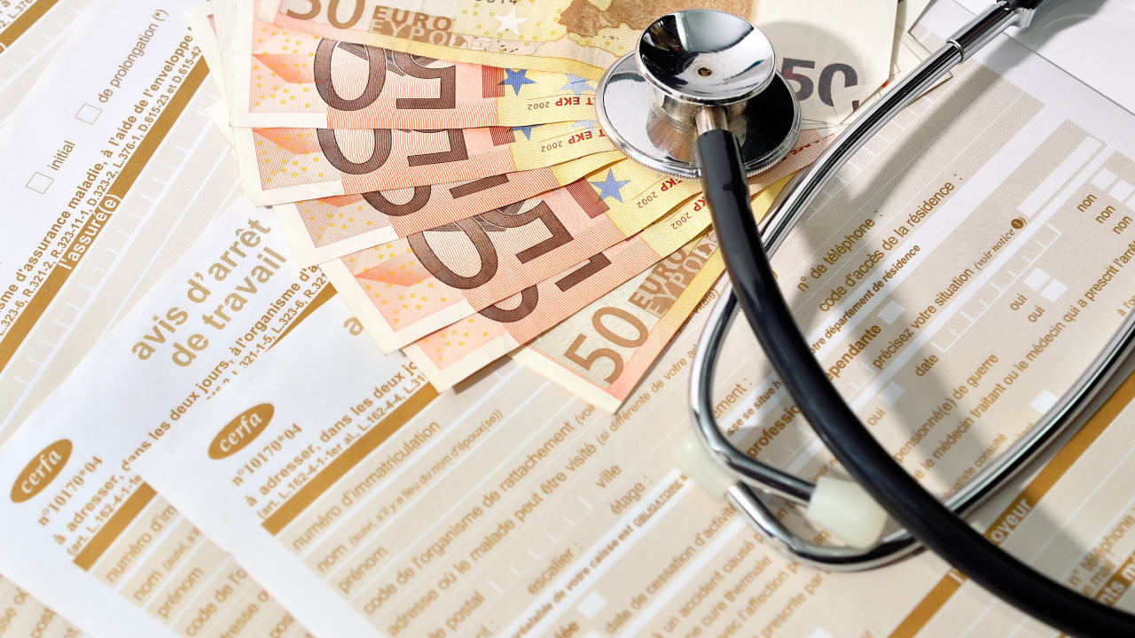 Arrêts de travail : l'Assemblée nationale rétablit leur limitation à un mois