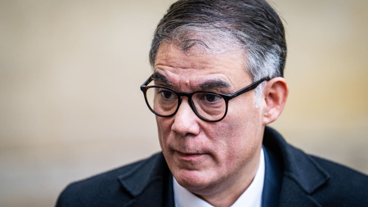 Budget 2026 : le PS va réintroduire la taxe Zucman lors des débats