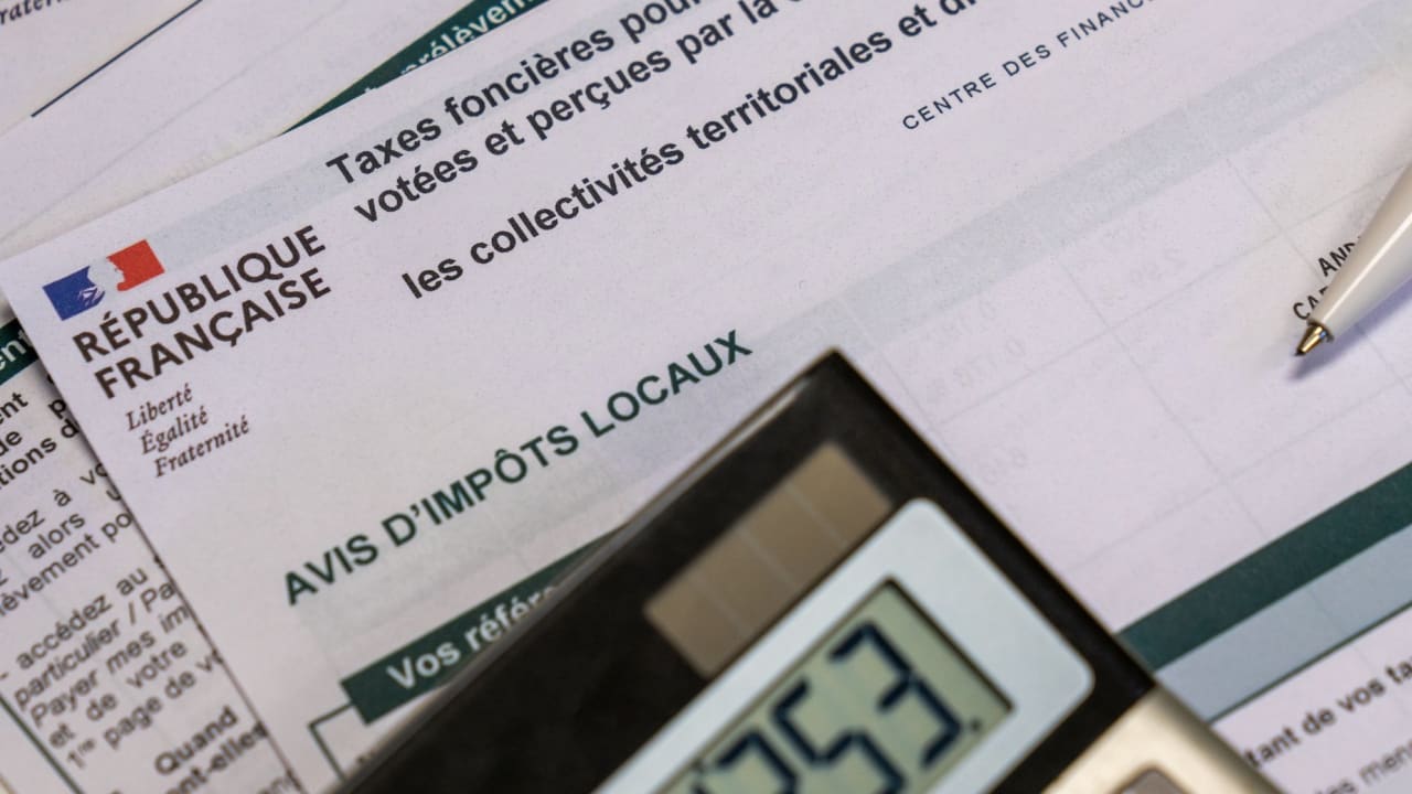 Le gouvernement repousse le calendrier de la hausse envisagée de la taxe foncière