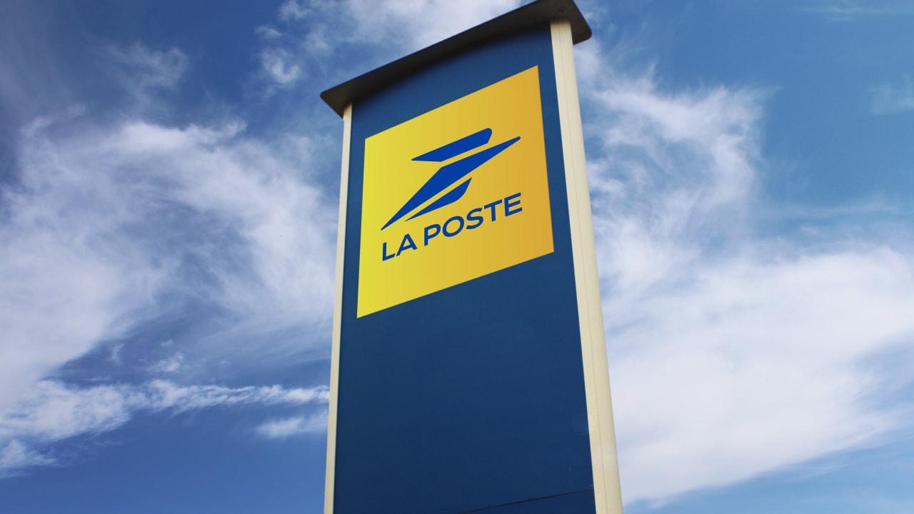 La Poste cesse la commercialisation de ses tablettes pour seniors