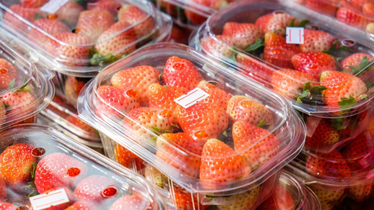 Budget : vers une « taxe sur les emballages plastiques » en 2026 ?