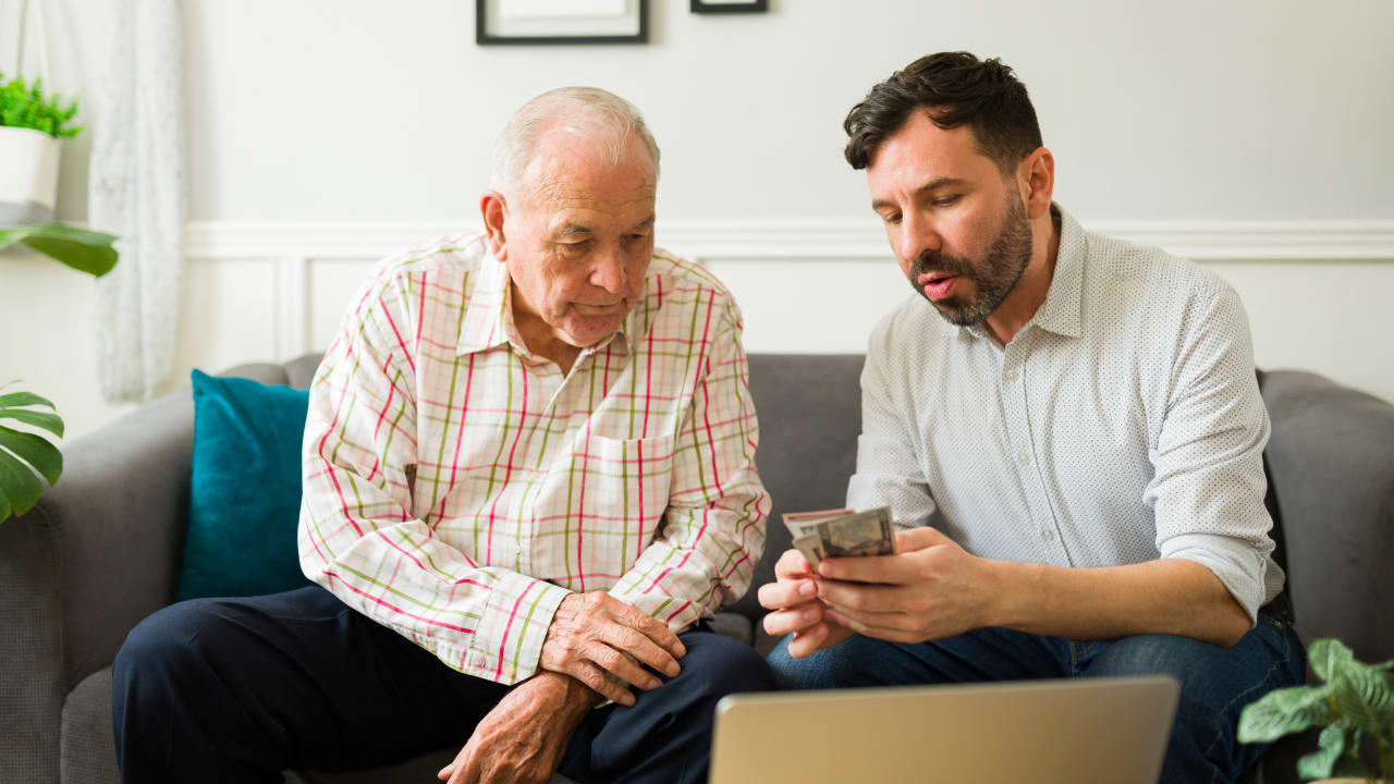 Une nouvelle limite d'âge à 85 ans pour les dons d'argent exonérés d'impôts ?