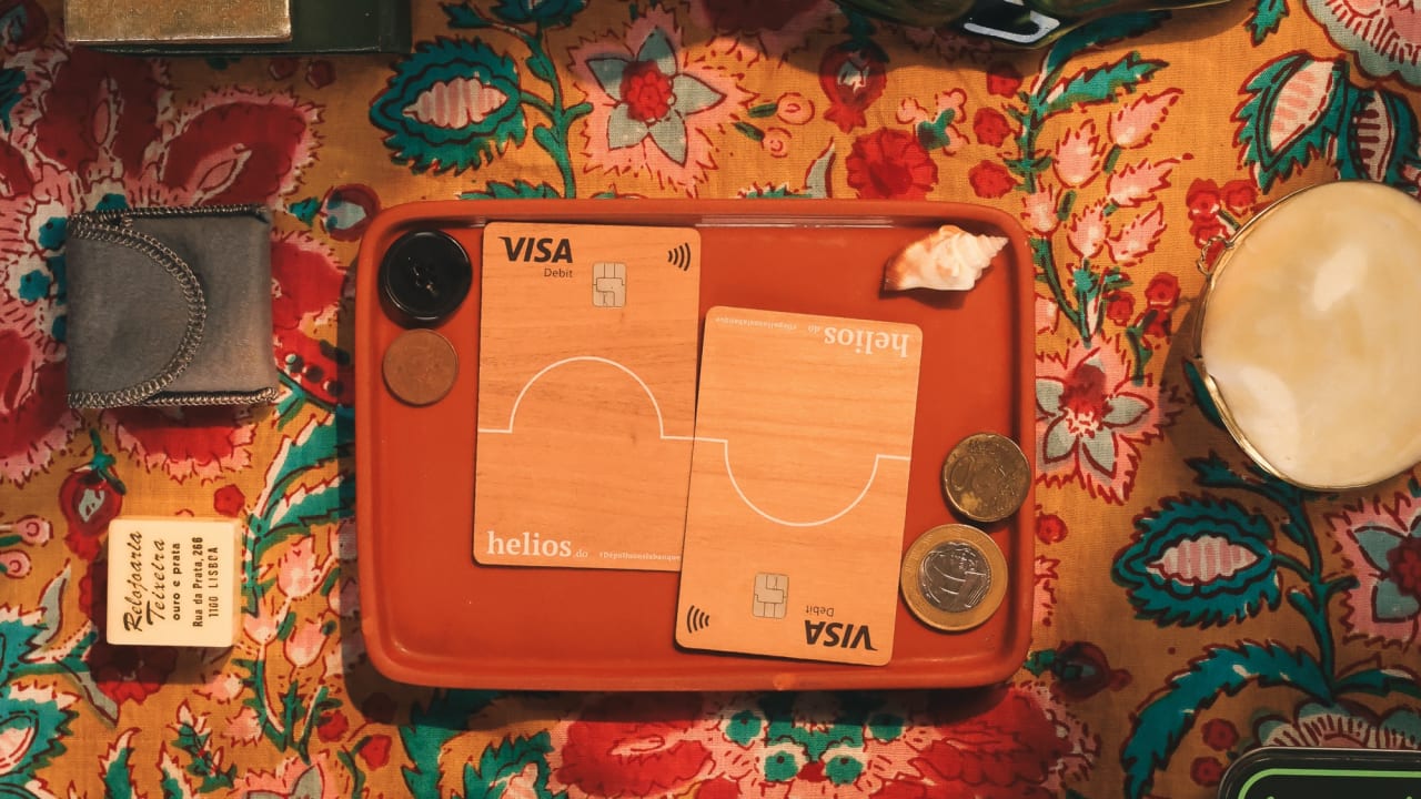 Banque en ligne : le plan de helios pour devenir une « vraie » néobanque verte