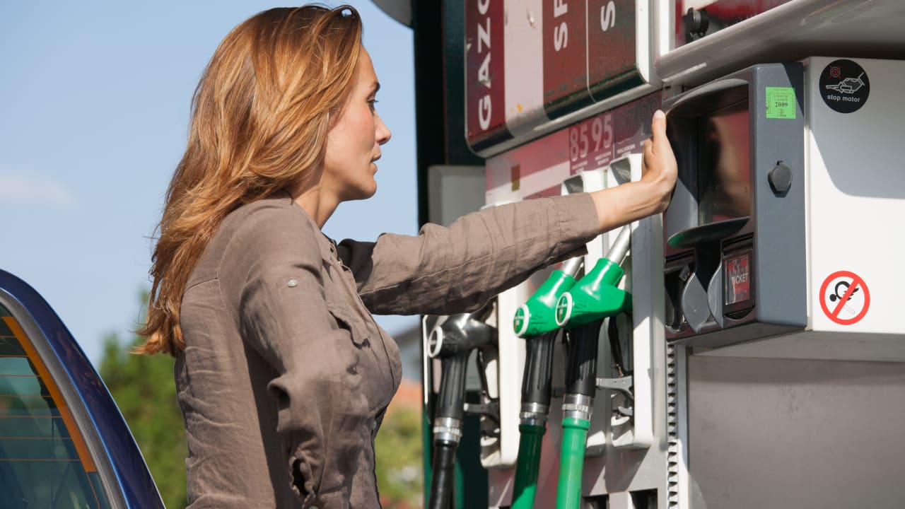 Les prix des carburants en hausse, en lien avec la guerre au Moyen-Orient