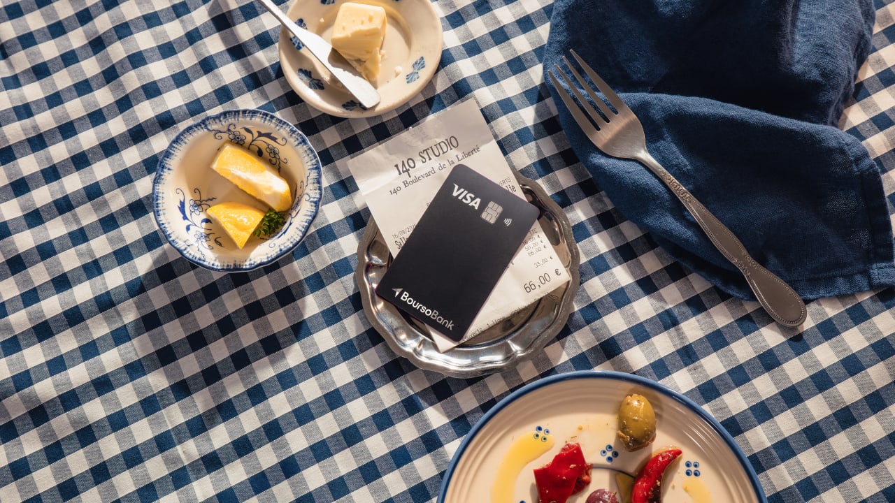 BoursoBank : comment et pourquoi certains clients conservent-ils l'ancienne carte Visa Premier ?