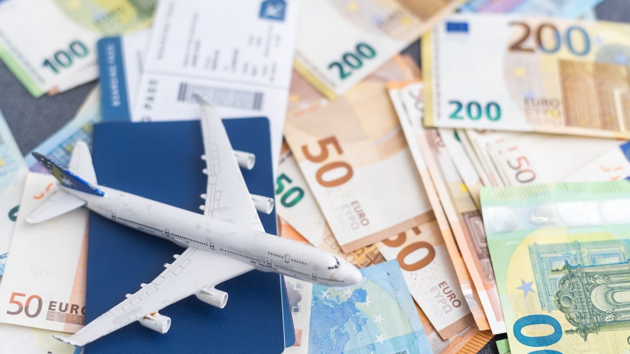 Vol annulé avec le prix du kérosène, votre carte bancaire peut-elle rembourser vos vacances ?