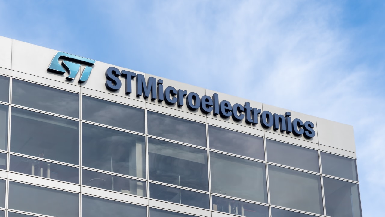 La Bourse de Paris dans le rouge, STMicroelectronics décroche