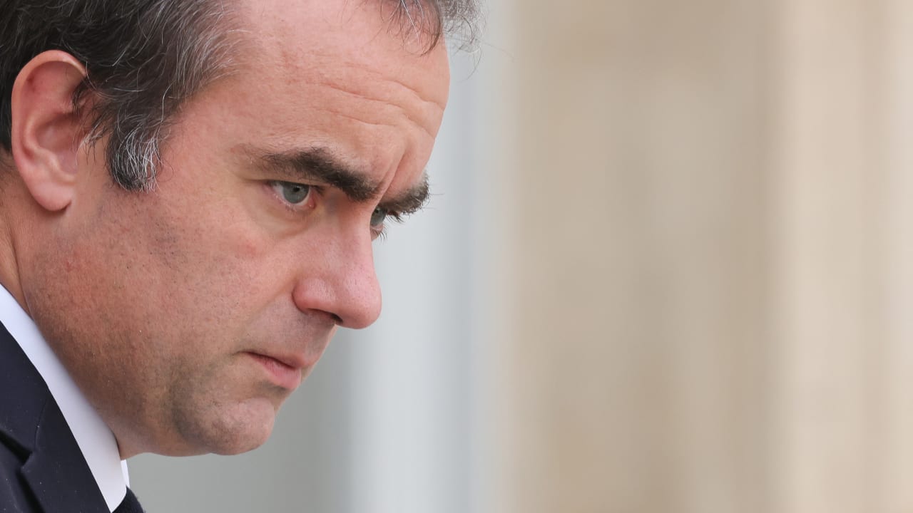 Retraites : Lecornu confirme la nécessité d'une désindexation ou de la suppression de l'abattement fiscal