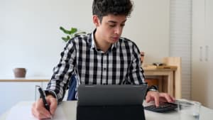 première déclaration impôts