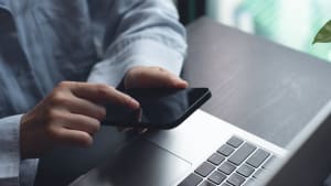 mobile et ordinateur