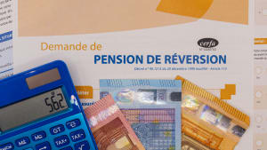Un formulaire de l'état pour obtenir la pension de réversion.