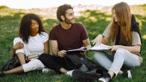 Les étudiants non européens et non boursiers pourraient bientôt être privés d'APL.