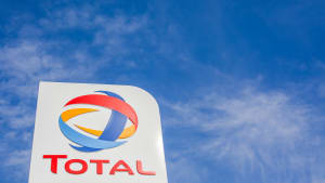 Logo de la soci�t� Total sur sa station-service de gaz