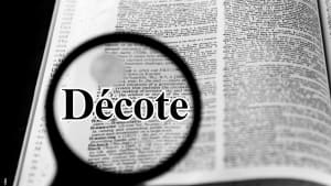Loupe sur un dictionnaire avec le mot D�cote agrandi.