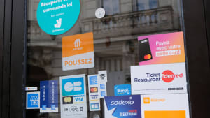 Est-il possible de payer avec ses titres-restaurant pendant ses cong�s ?
