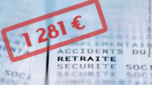 Montant de retraite 1281 euros affiché sur un document.