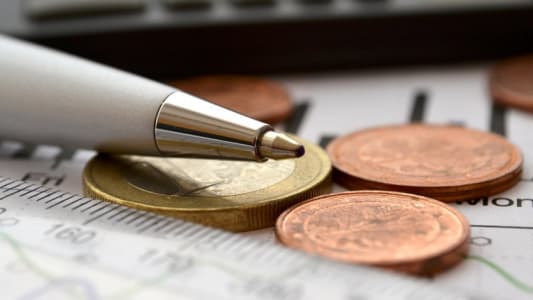 Des pices et un stylo