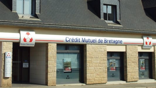 Une agence Crdit Mutuel  Janz, en Bretagne, en 2016