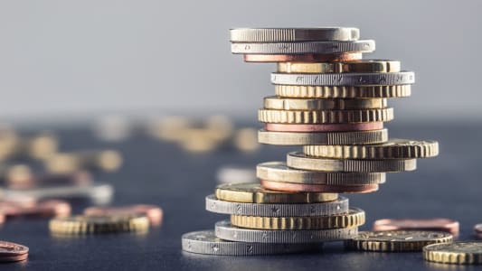 Pices en euro empiles