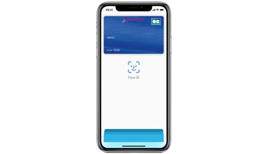 Carte Boursorama dans l'application Apple Pay d'un iPhone X