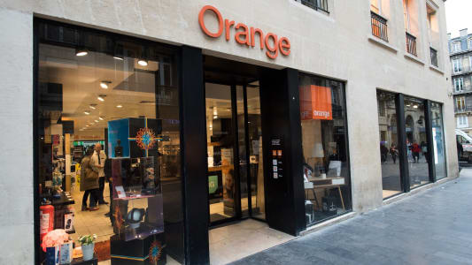 Devanture de la Boutique Orange  Bordeaux 