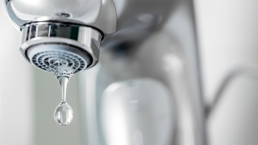 robinet, fuite d'eau