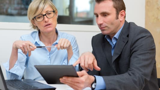 Un rendez-vous avec son conseiller bancaire