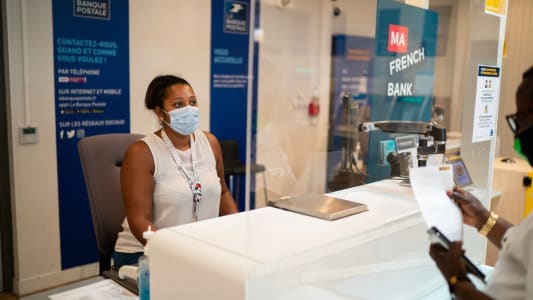 Un guichet de La Banque Postale