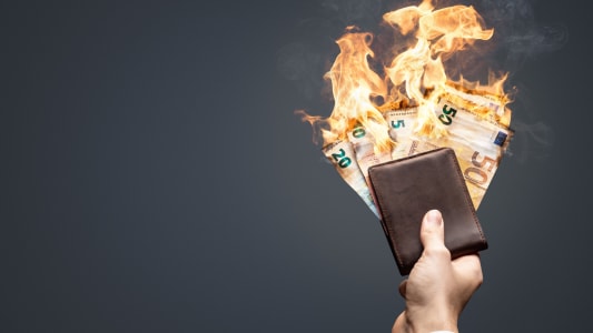 Un portefeuille prend feu