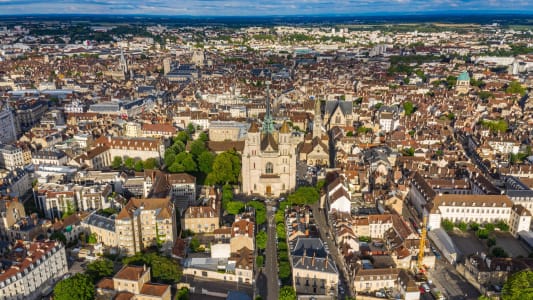 Banque la moins ch�re en Bourgogne Franche Comt�