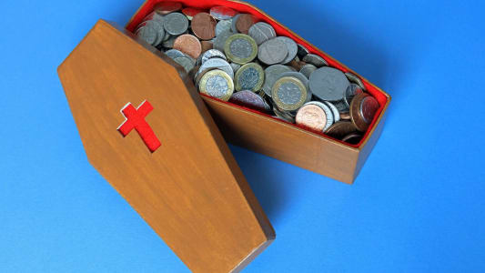 Cercueil argent succession