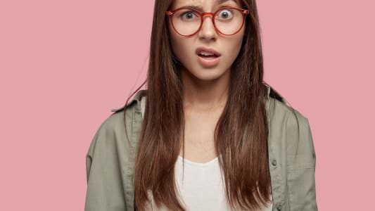 femme incomprhension 