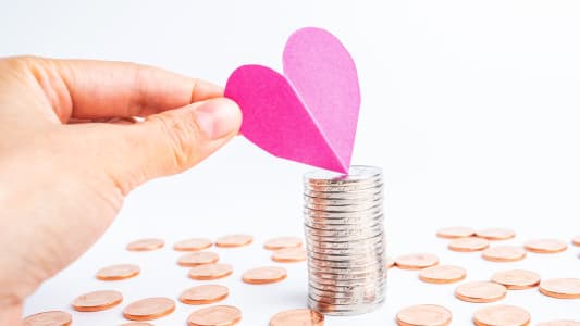 Dons aux associations