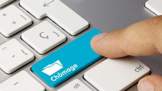 Une touche de clavier sur laquelle est inscrit chmage.