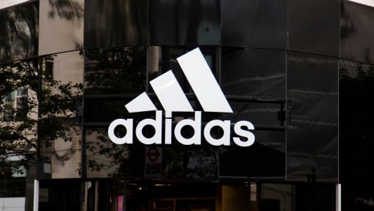 Adidas est en forme olympique.