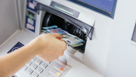 identité retrait espèces