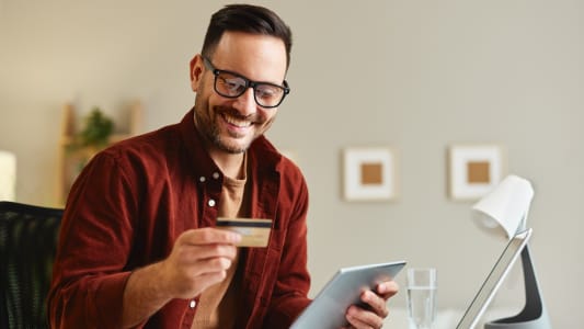 Le calendrier des paiements pour la carte bancaire  dbit diffr