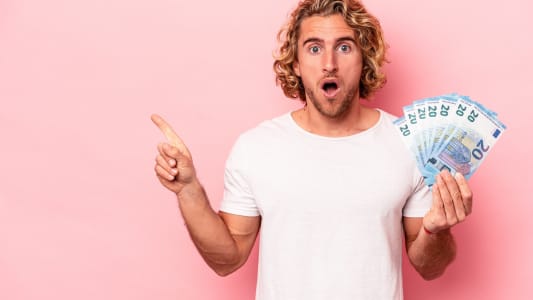 Votre salaire est-il supérieur ou inférieur à la moyenne des autres indépendants ?