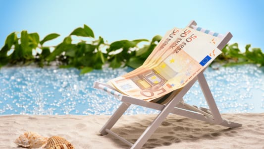 Ces 10 aides peuvent rduire le cot de vos vacances.