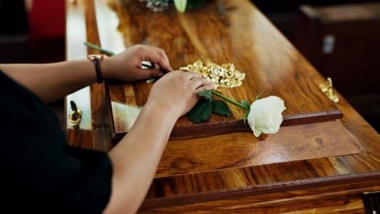 « Un fort sentiment d'injustice » : les témoignages de familles flouées par un contrat obsèques