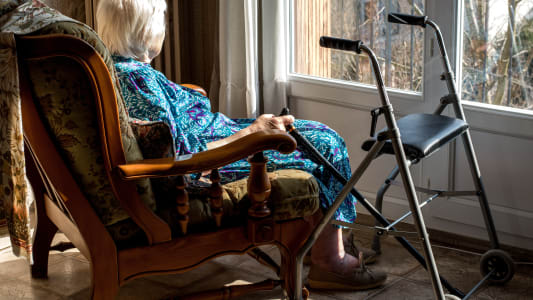 L'Aspa peut &ecirc;tre rembours&eacute;e sur la succession en cas de d&eacute;c&egrave;s, sous conditions. De nouveaux seuils ont &eacute;t&eacute; fix&eacute;s en 2026.