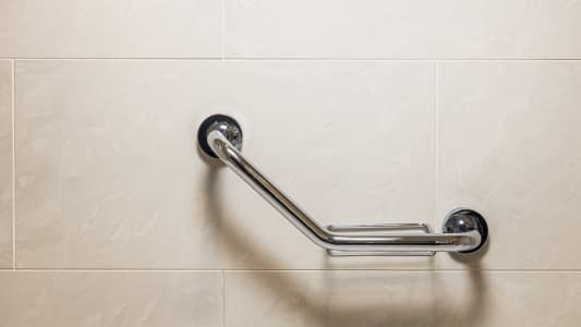 Poignée de salle de bain pour les handicapés et les personnes âgées