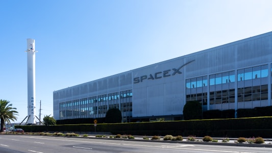 Siège de SpaceX à Hawthorne, Californie.
