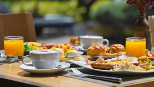 Le petit-déjeuner servi lors d'une location de courte durée peut relever du régime de la TVA