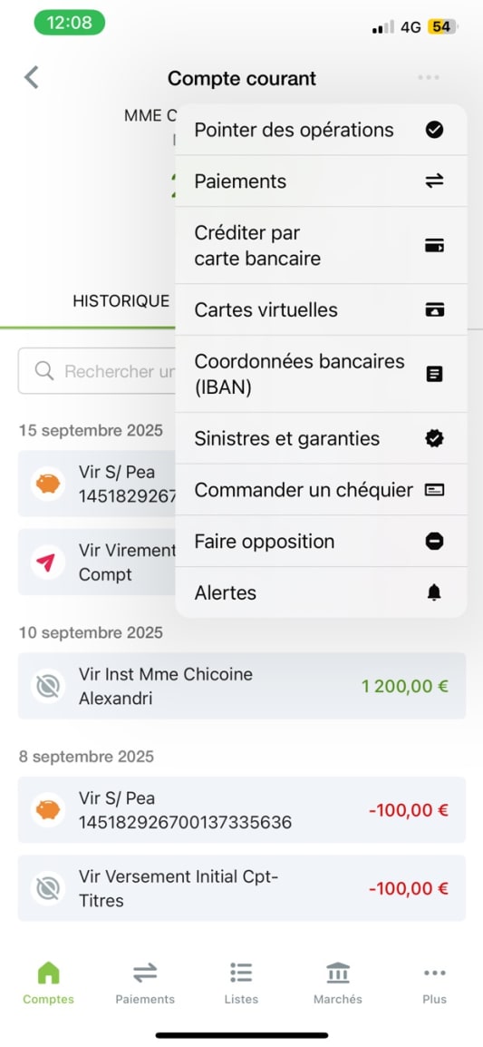 Capture d'�cran d'une application bancaire montrant des transactions r�centes.