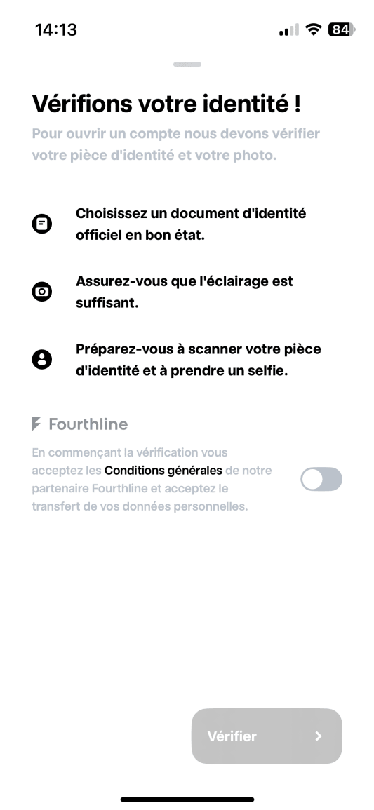 Capture d'�cran d'une application mobile pour v�rification d'identit�.